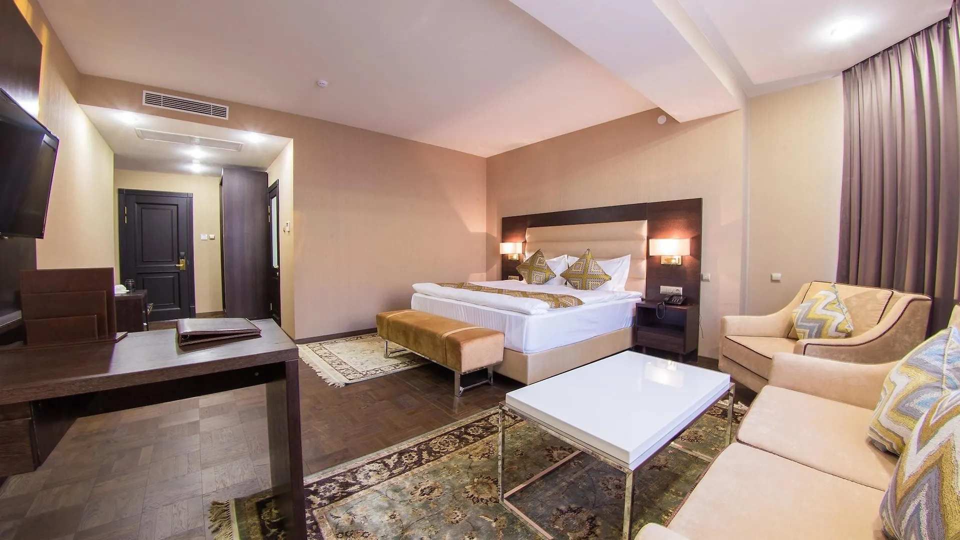 Best Western Plus Astana Hotel